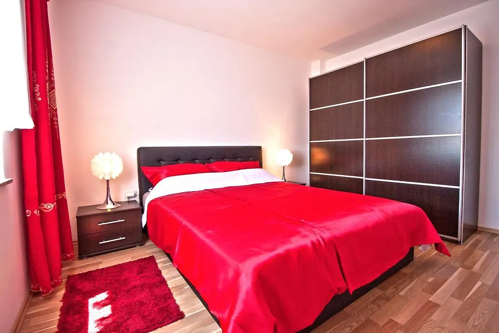 Apartments Villa Excellente Belvedere Pula 0*,  Kroatien